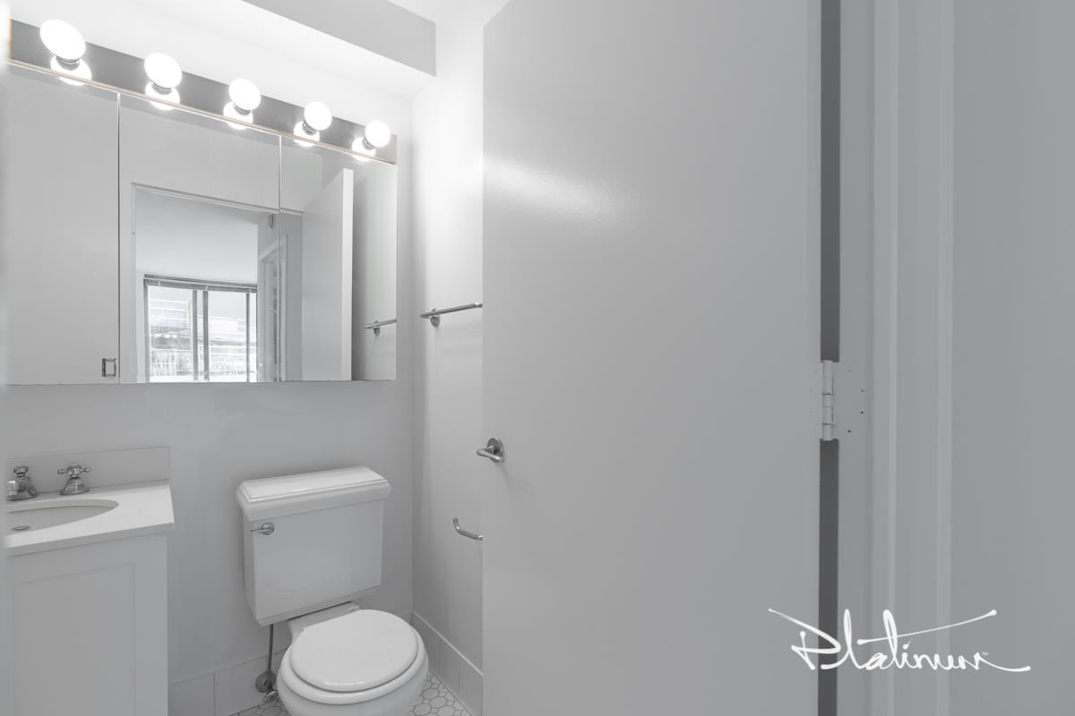 2 Gold Street, Apt 3710