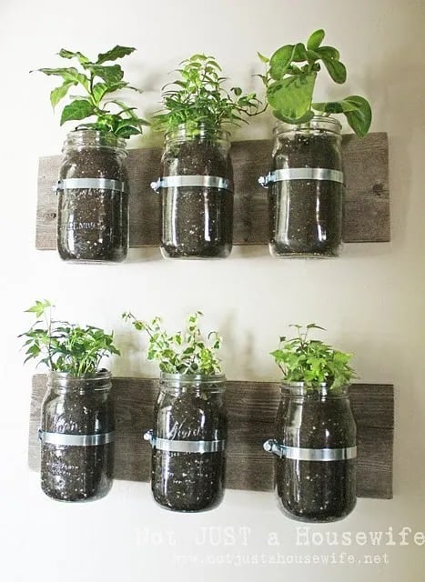 RePurpose Wed – Vintage Jars