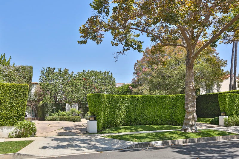 610 Walden Dr