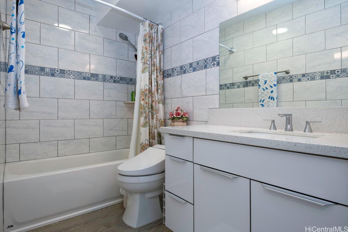 469 Ena Rd #1603, Honolulu 96815