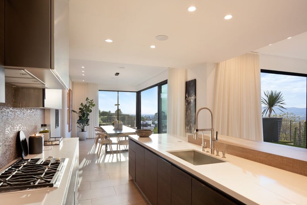 Beverly Ranch Road, 90210