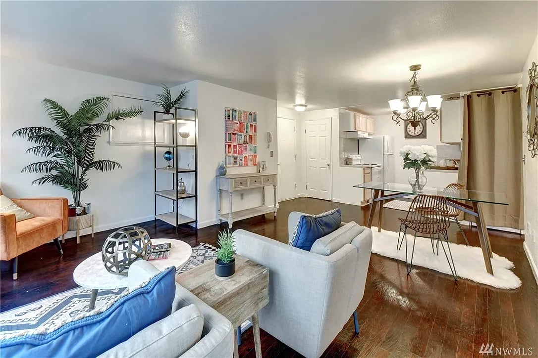 707 N 130th St APT B204