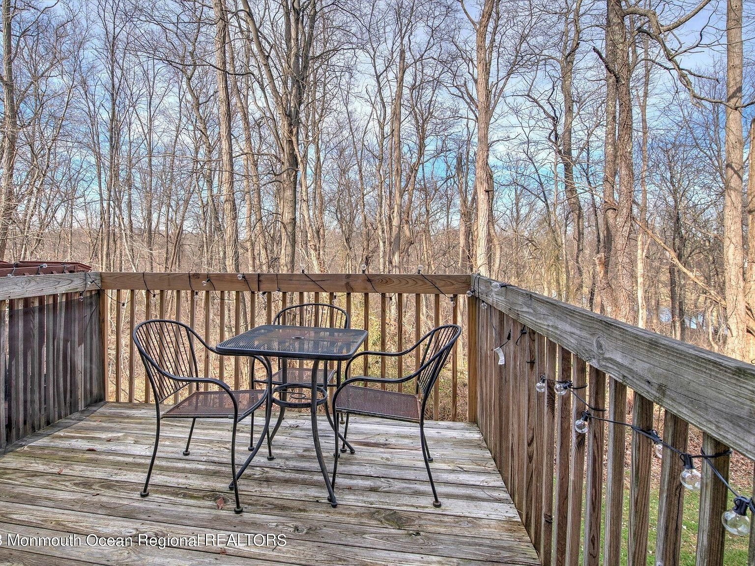 52 Smock Court