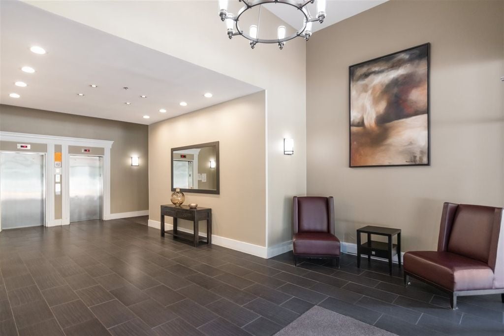3070 Guildford Wy, #206