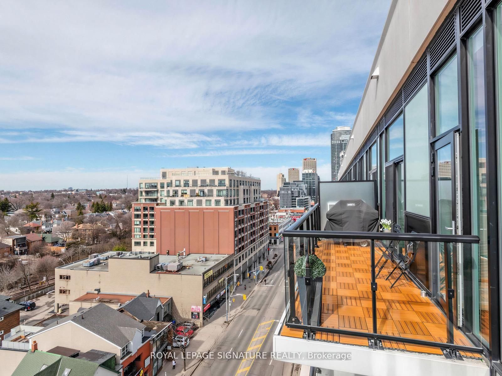 J. DAVIS HOUSE PENTHOUSE 