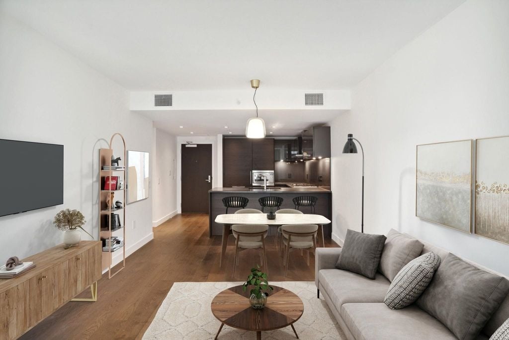 1571 W 57th Ave, #605