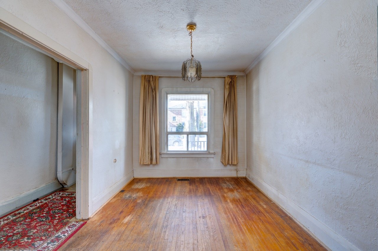 43 Enderby Rd