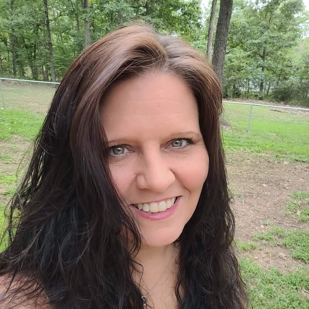 Christine Tanner Osage Beach, MO Real Estate Agent Headshot