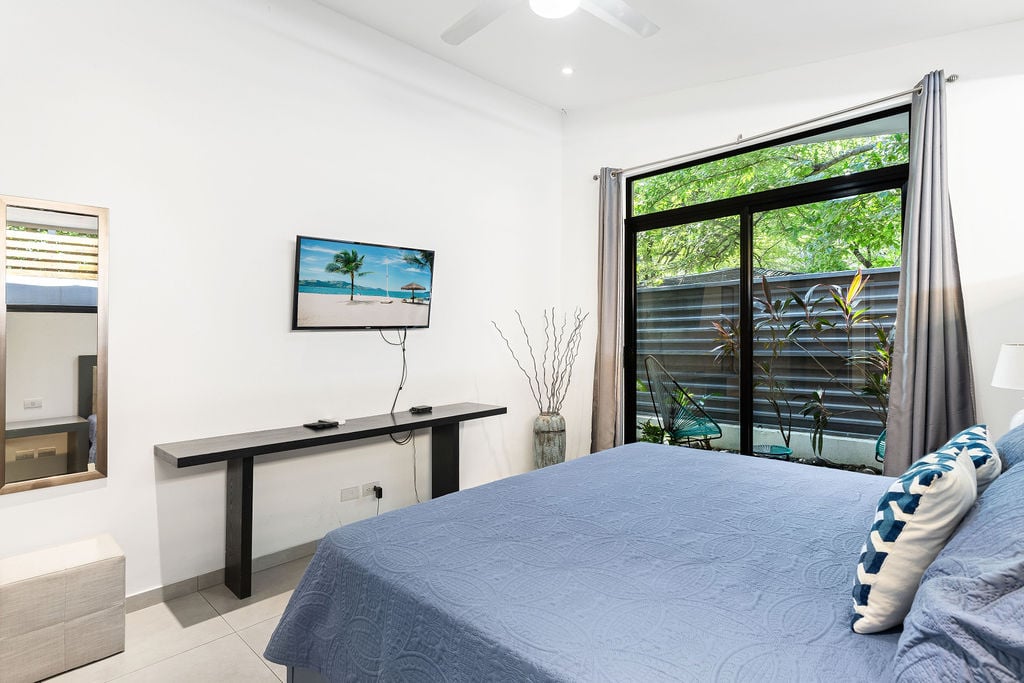 Casa Oasis | Modern Tropical Living Minutes from Tamarindo