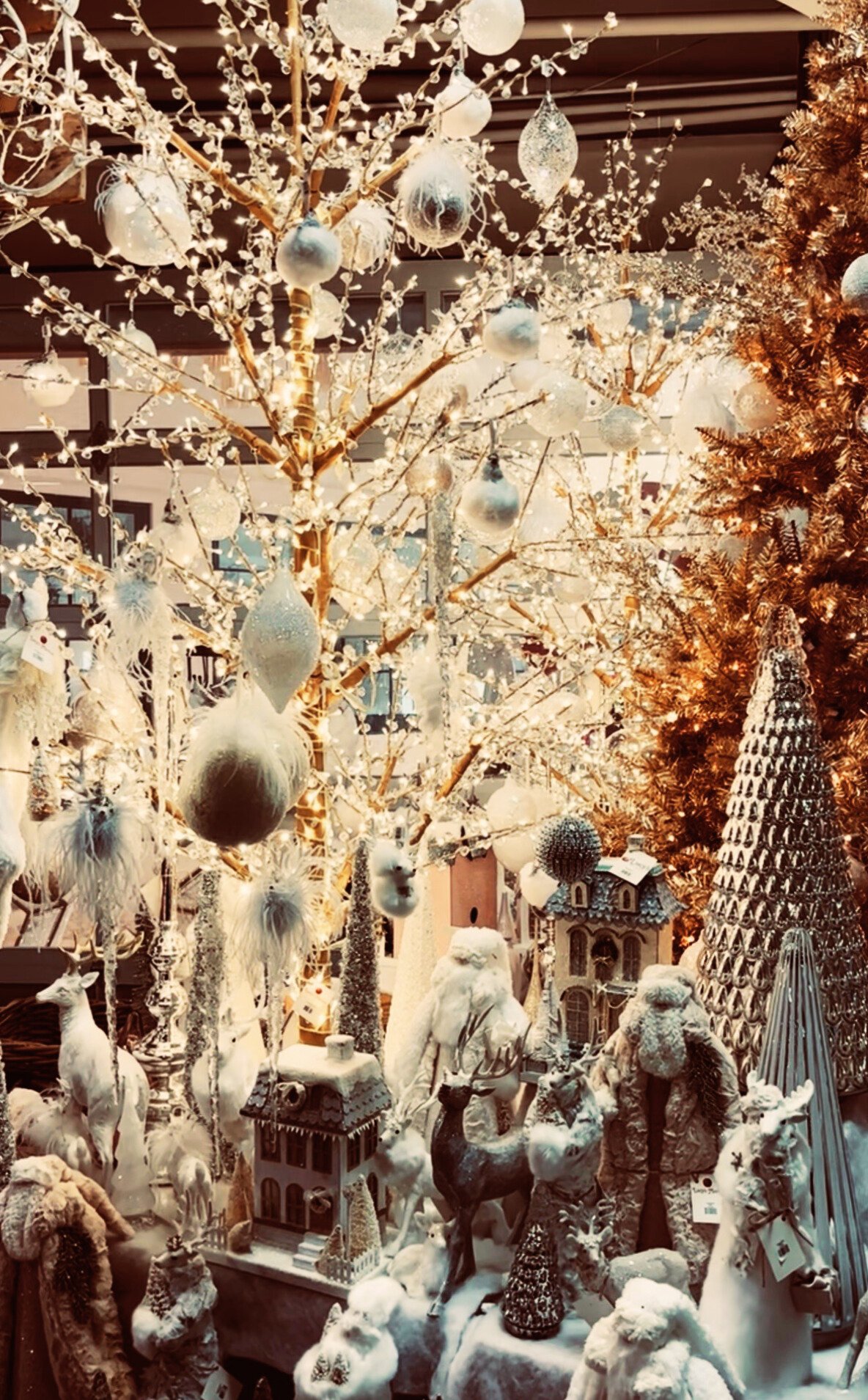 Should You List Your Home During the Holidays?