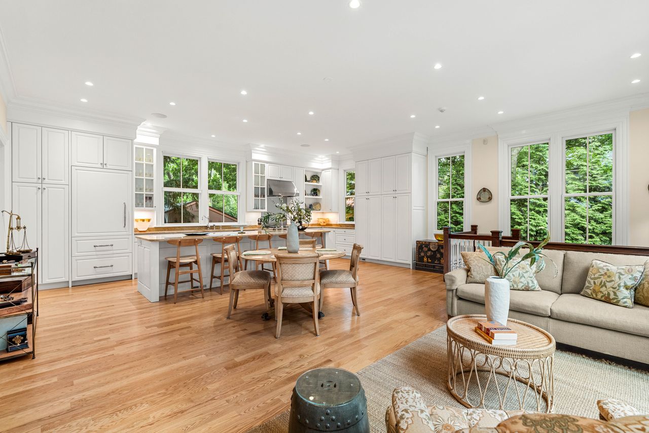 Grand Victorian