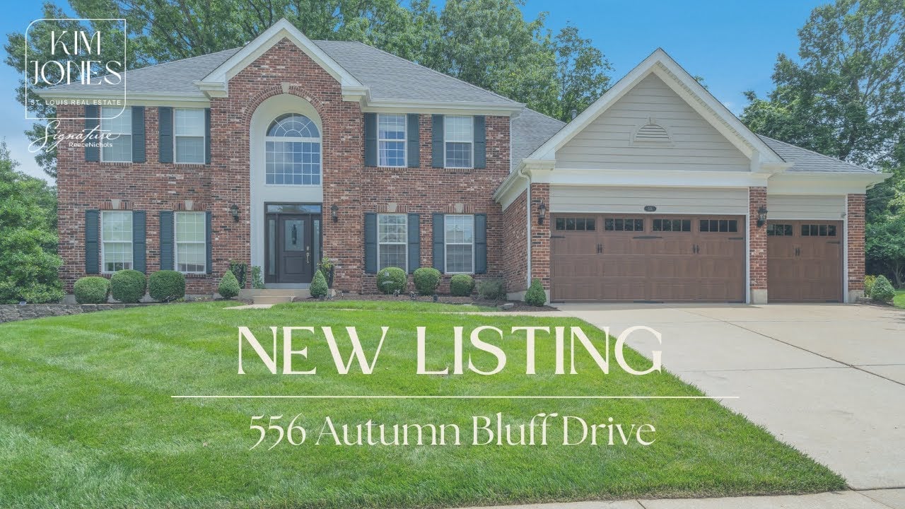 556 Autumn Bluff Dr, Ellisville, MO 63021