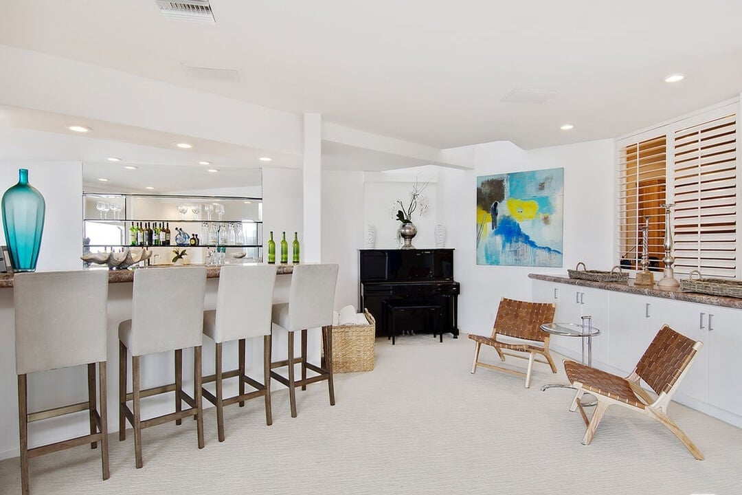 Solis Crest, Broad Beach Rd, 90265