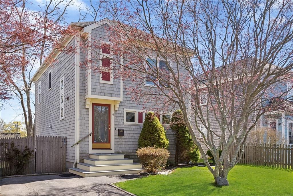 6 Taber Street