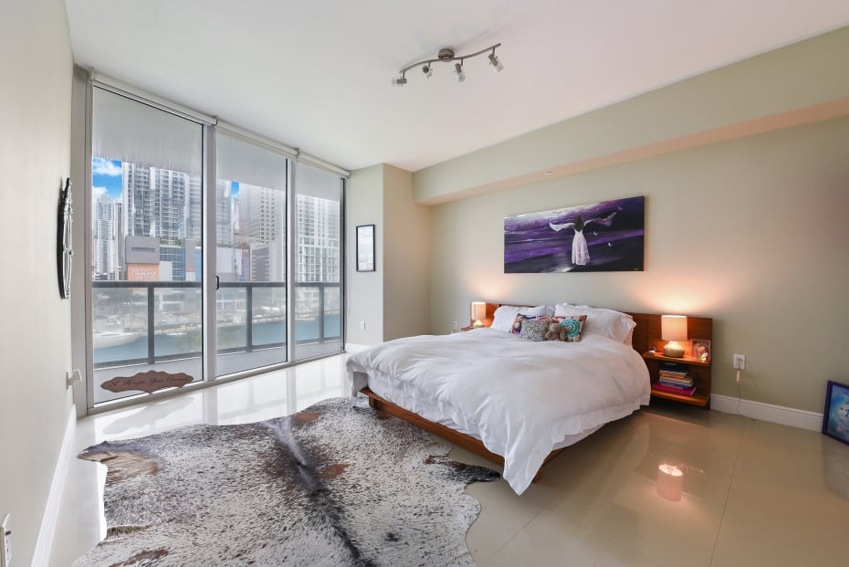 475 Brickell Ave #612