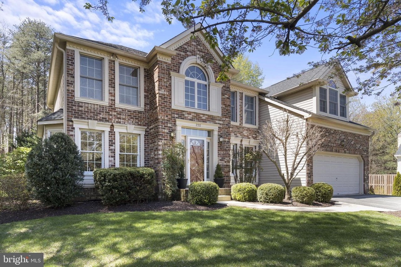 220 Finnegan Dr