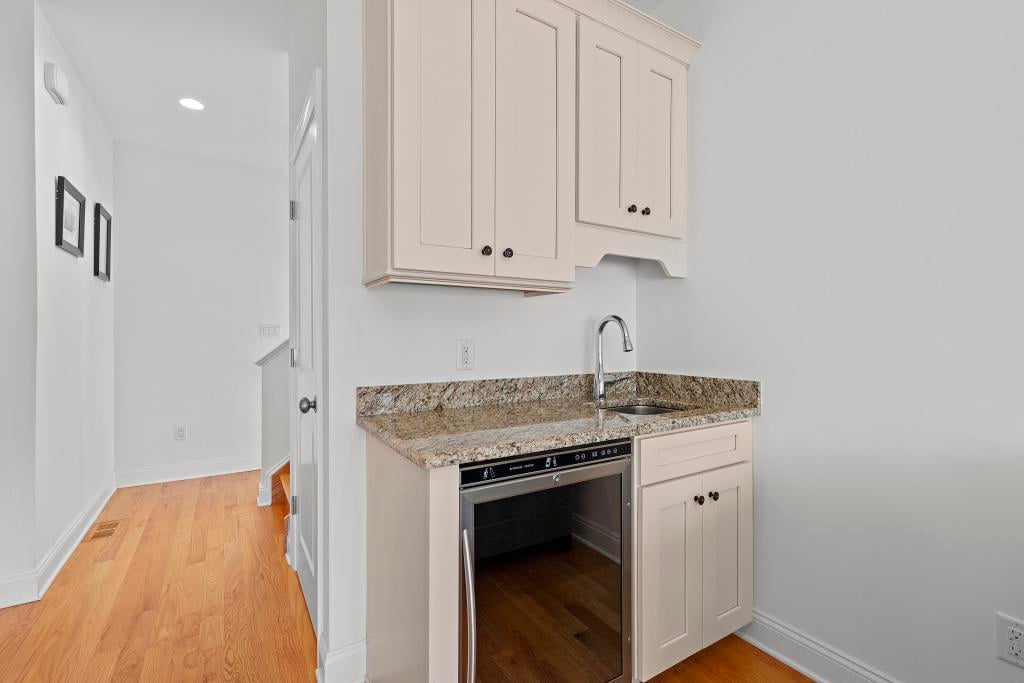 19 E. Sailboat Ave, Long Beach Township 