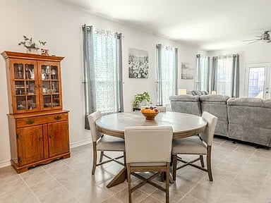 404 Sambar Bay Dr
