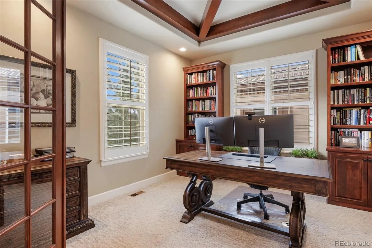 10601 Montecito Dr
