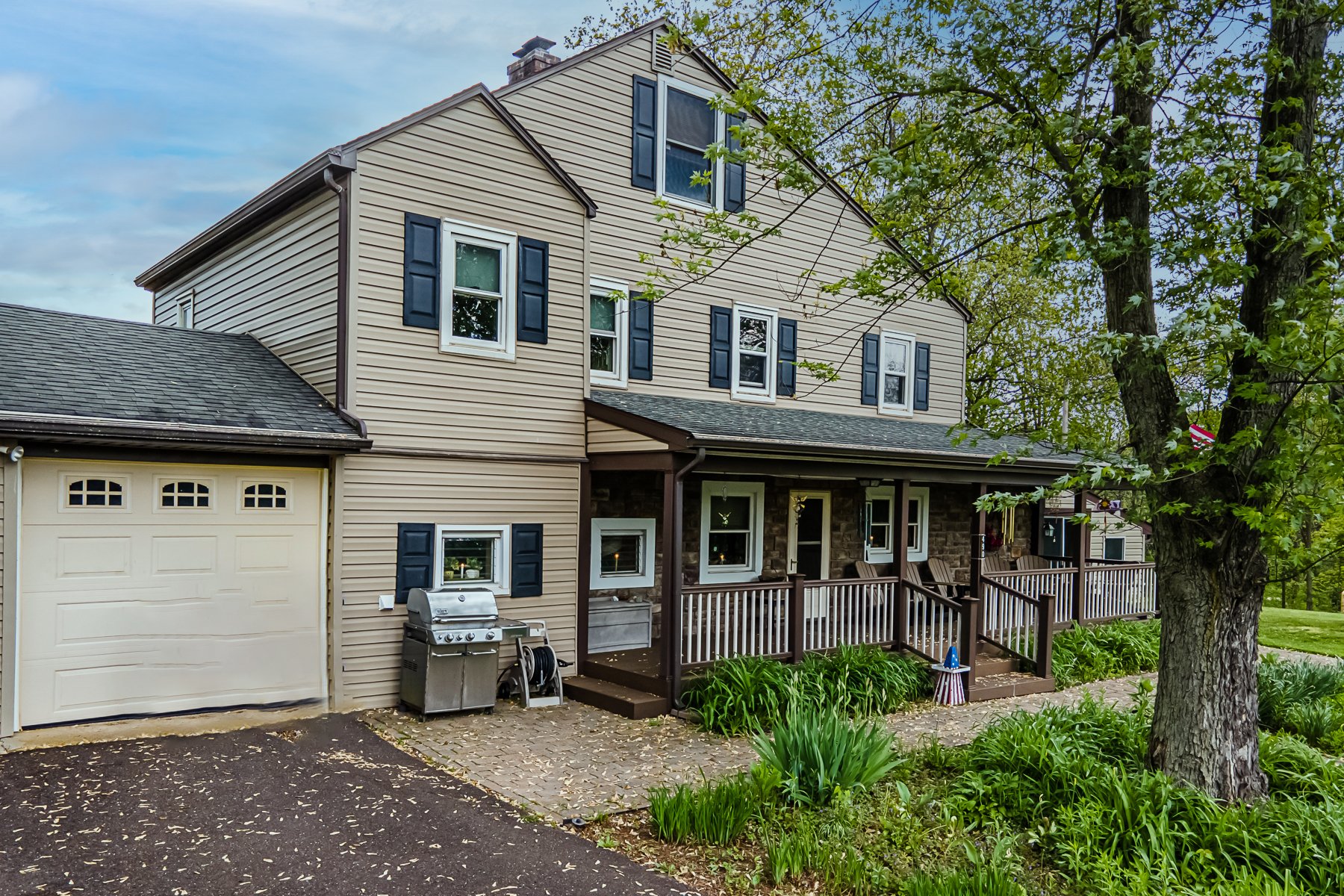 490 Fretz Road
