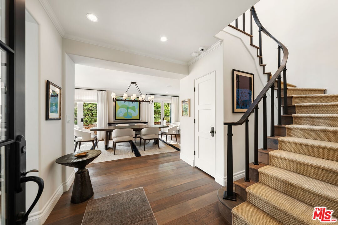 Miller, Los Angeles, 90069