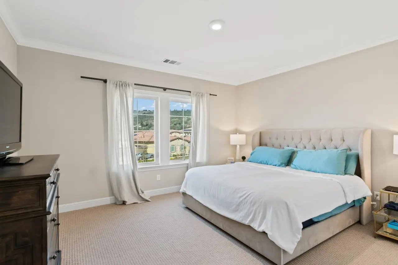 18600 Corte Arcangel