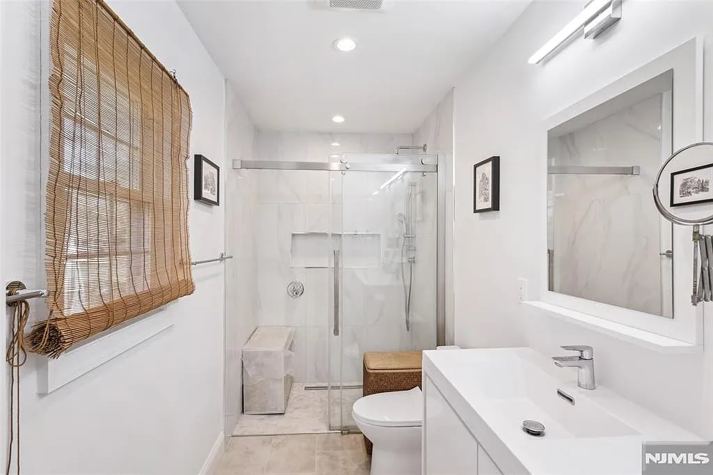 1 Diamond Court