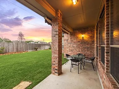 1388 San Remo Ln