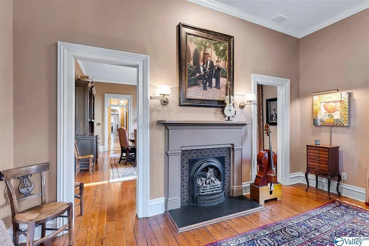 515 Randolph Ave