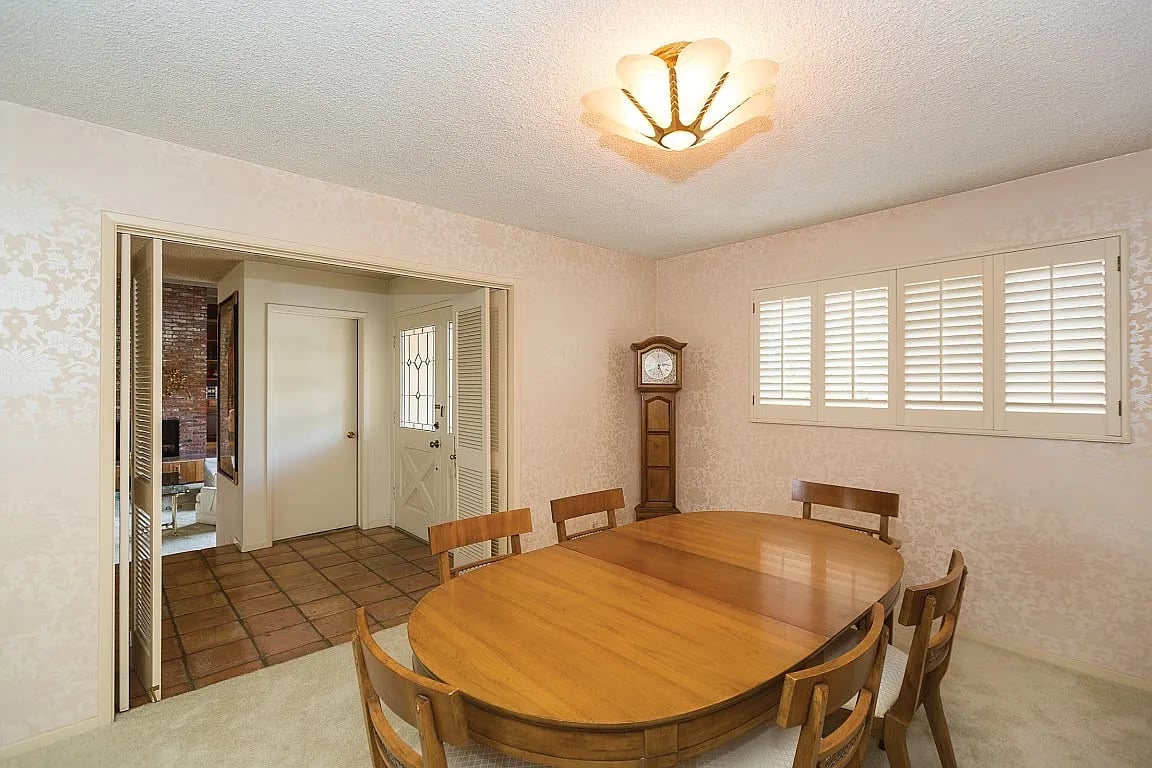 519 S Peralta Hills Drive