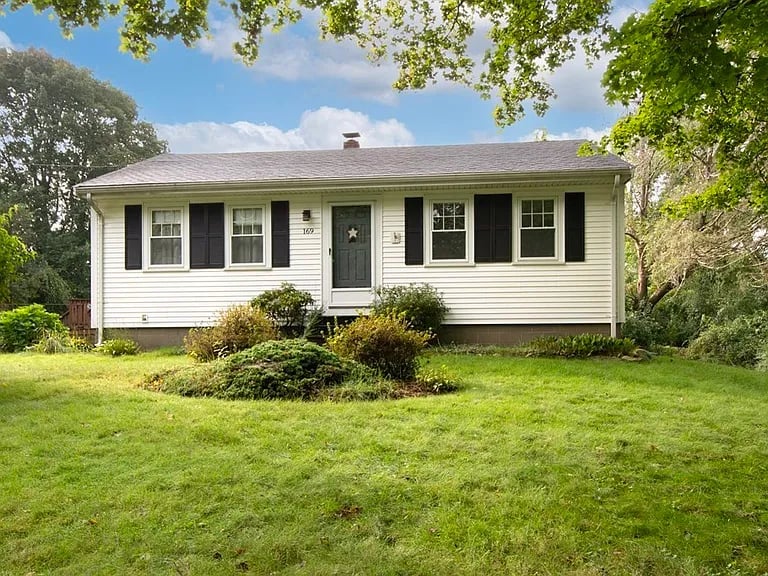 169 Crescent St