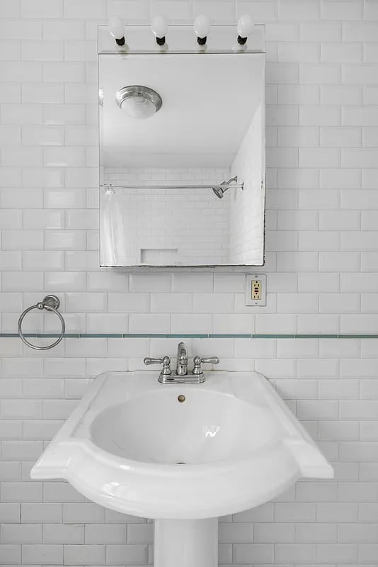 149 Avenue C #2F