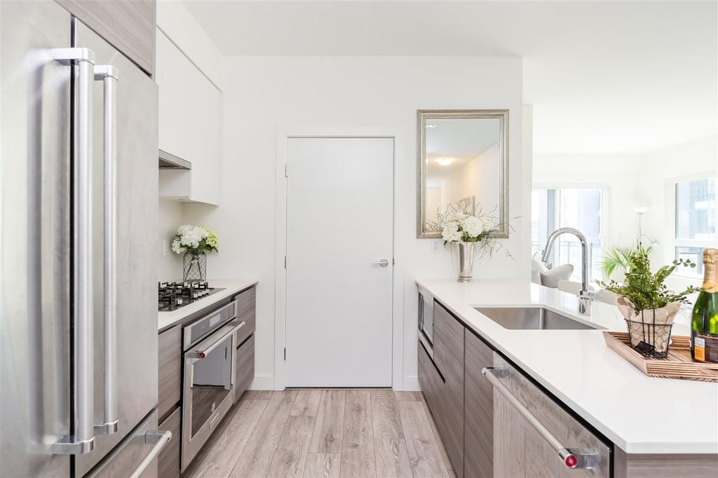 4468 Dawson St, #311