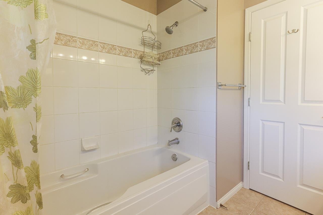 21-8701 16th Avenue, Burnaby