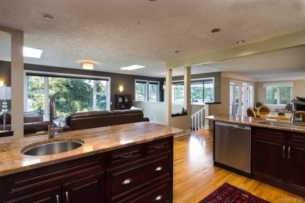 5003 Prospect Lake Rd