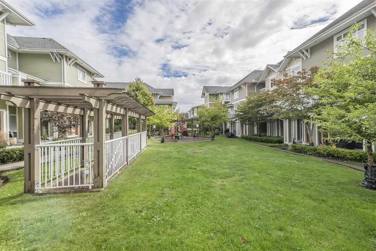 168-7388 Macpherson Ave