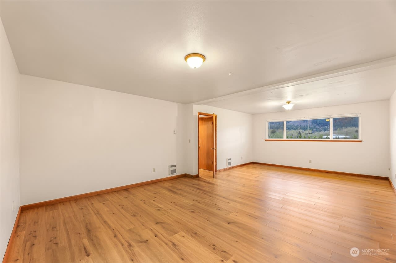 13520 State Route 530 NE