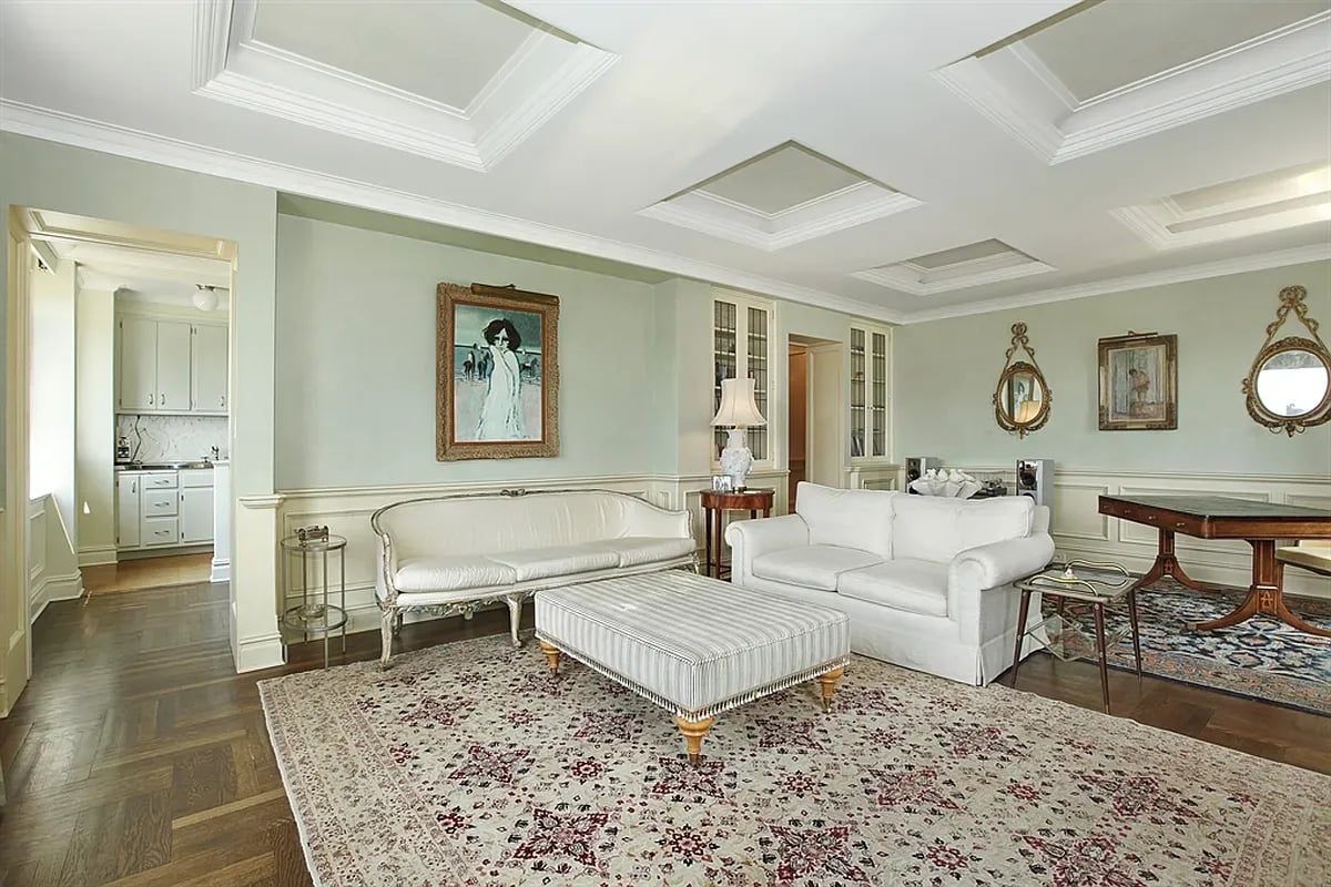 930 5th Ave, #15C