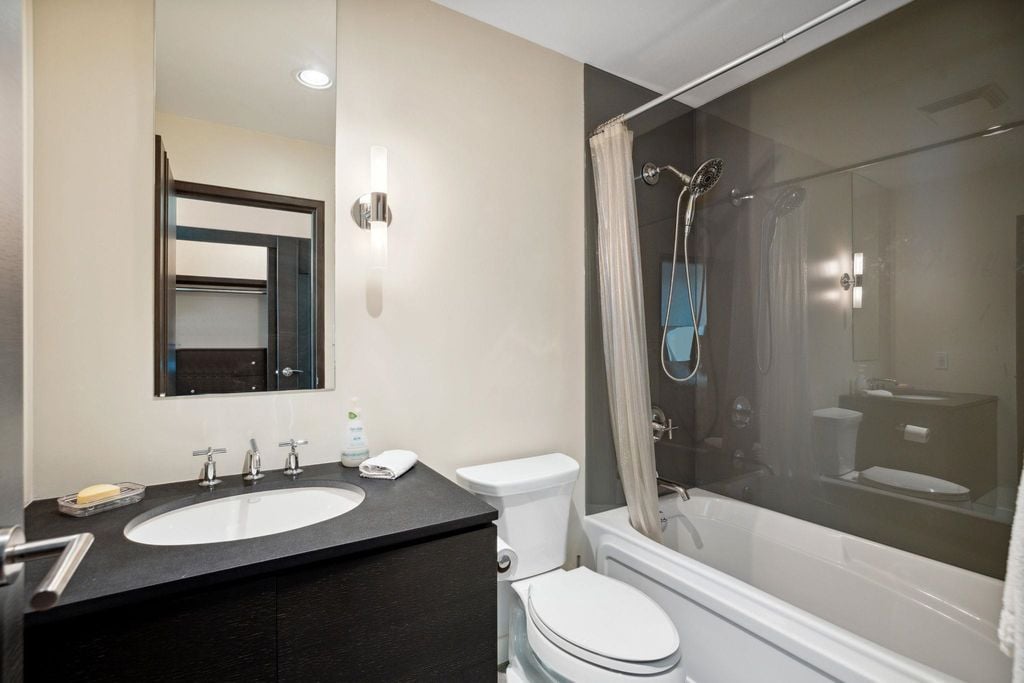 837 W Hastings St, #2801