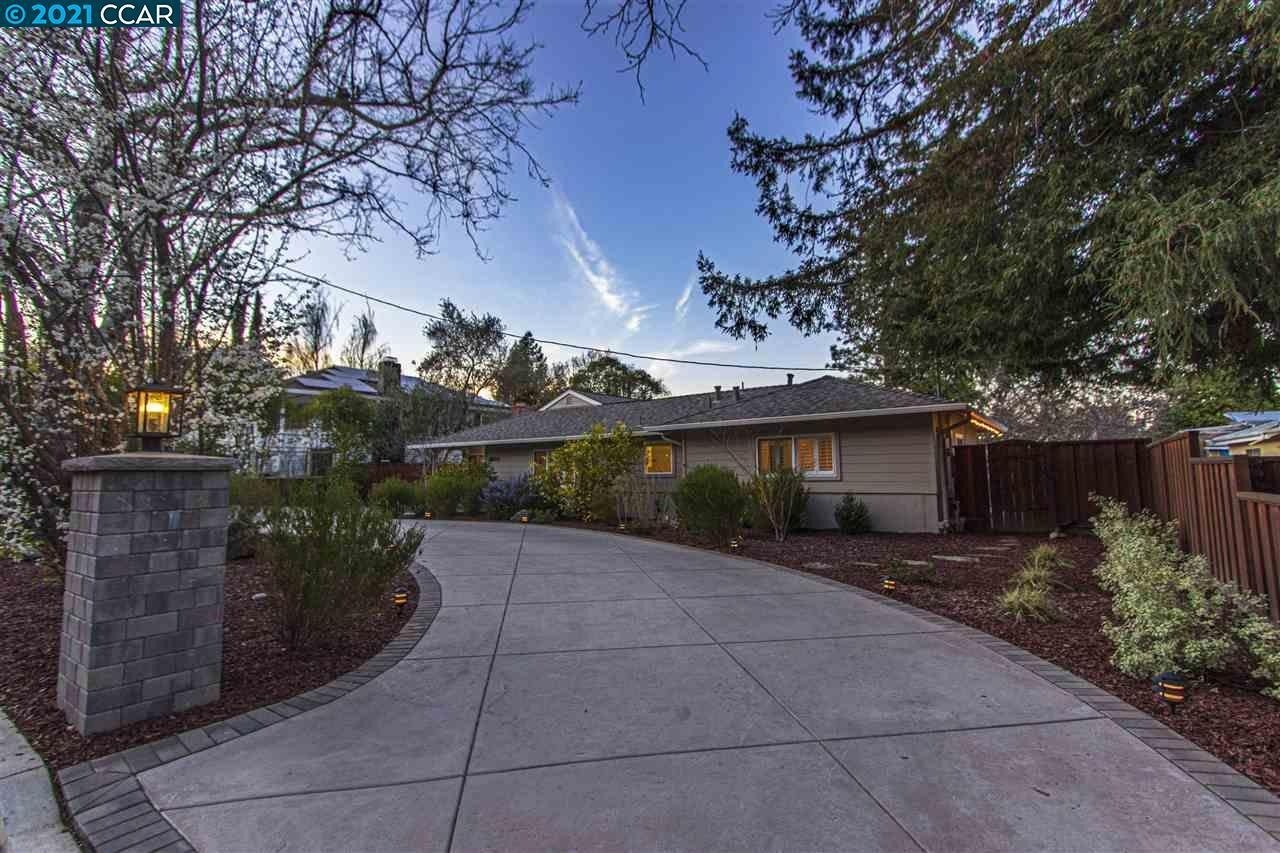 3320 S Lucille Ln