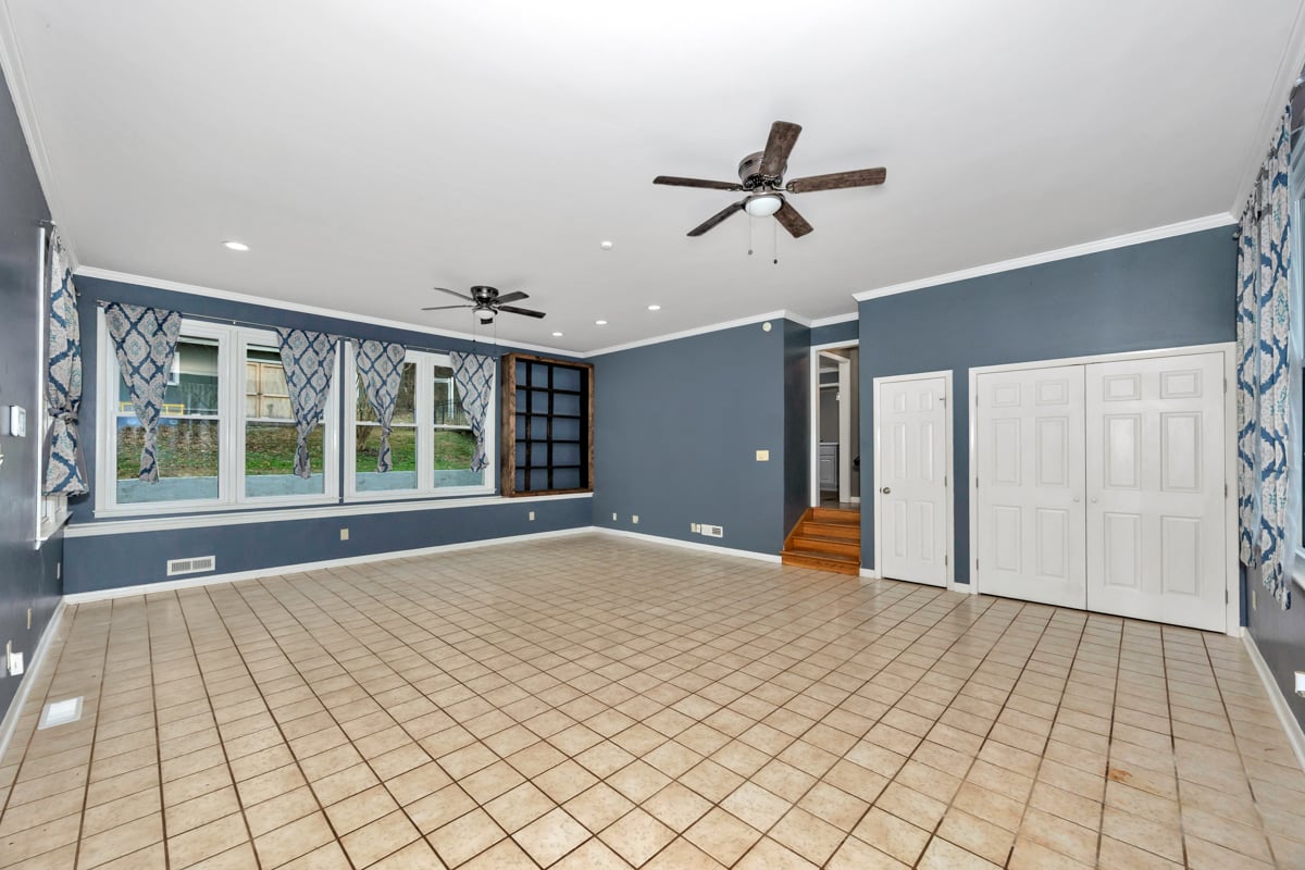 Large Lot with Pool in Harvest