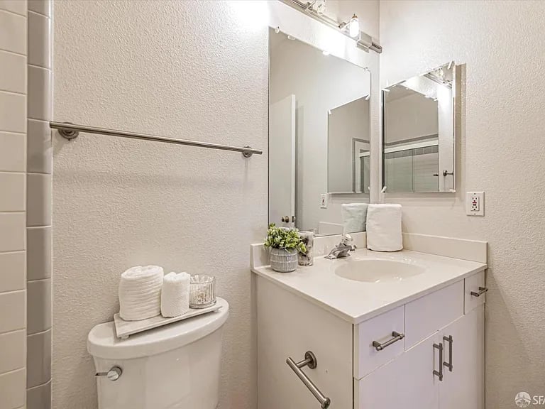 603 Natoma St APT 305