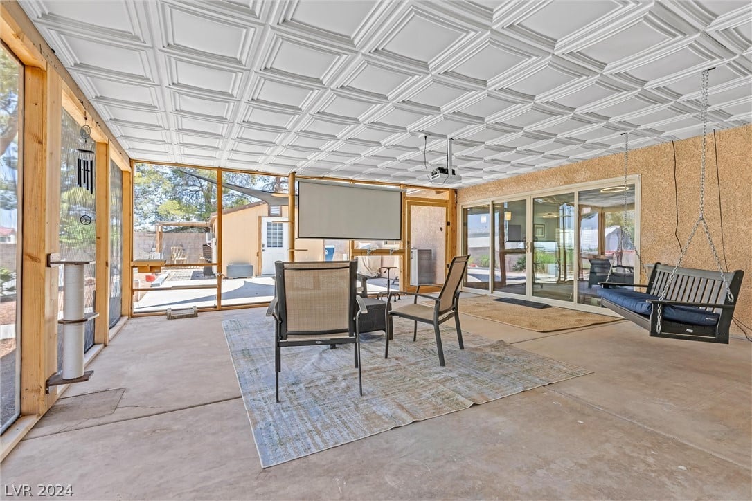 4200 Badura Avenue