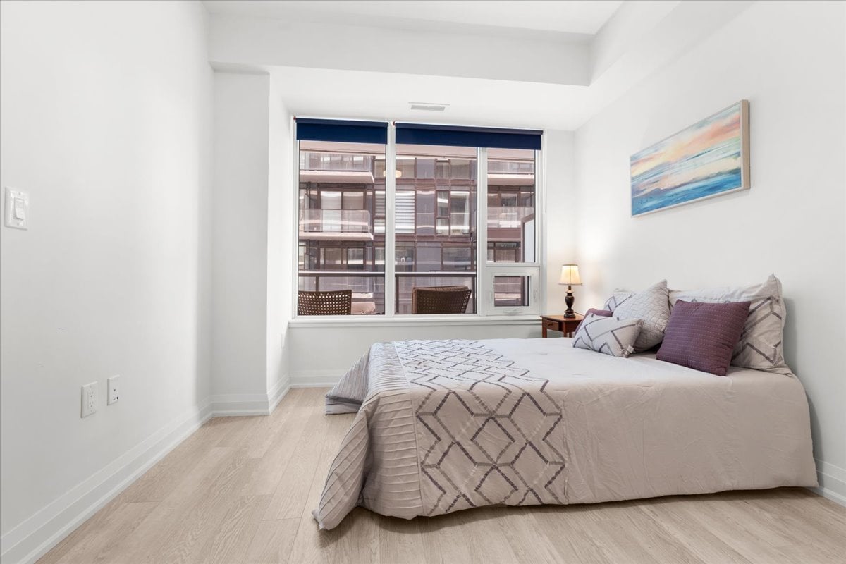 212 King William Street Unit: 513