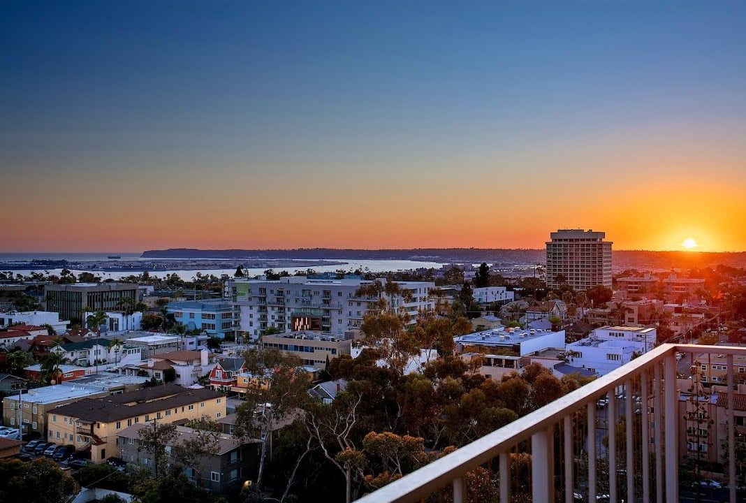 3635 7th Avenue | Penthouse 15G | San Diego CA 92103