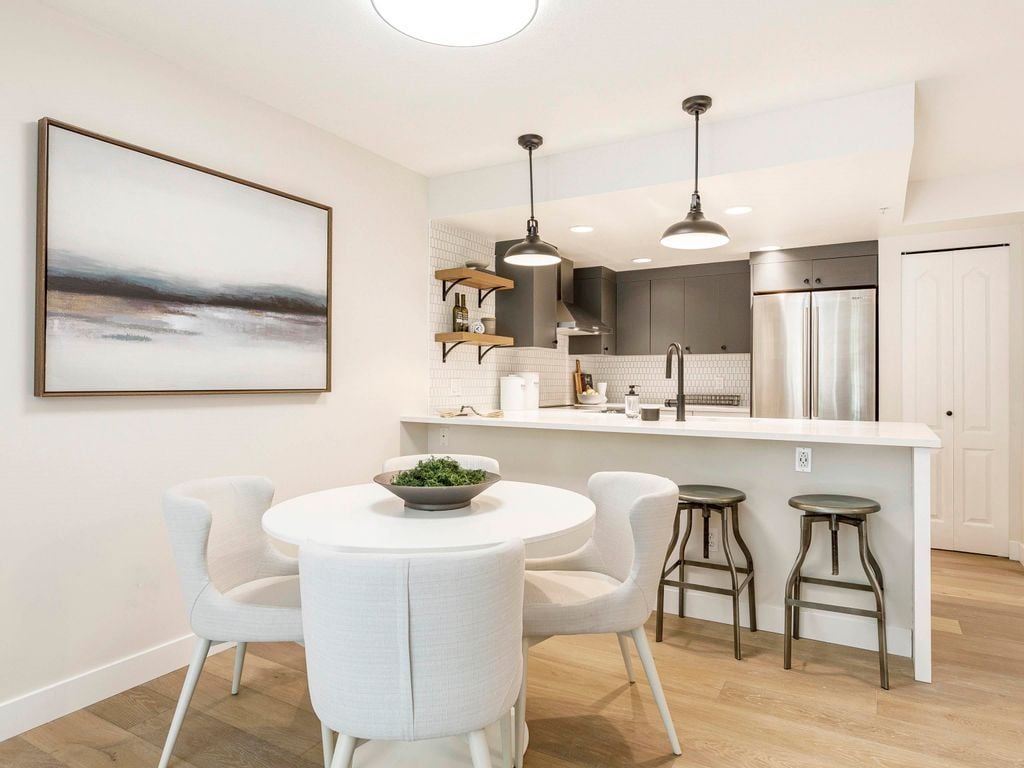 3036 W 4th Ave, #15