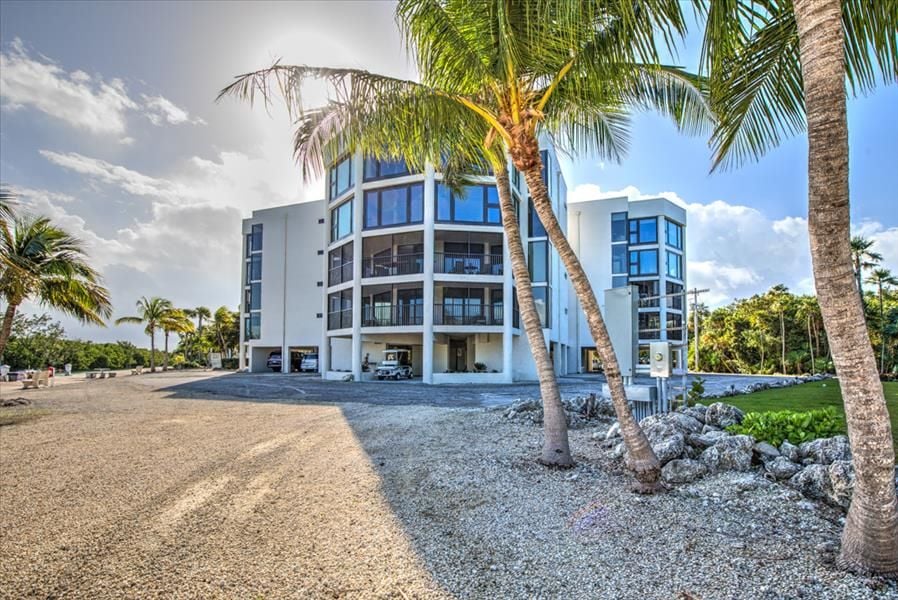 6401 Gulf of Mexico Blvd