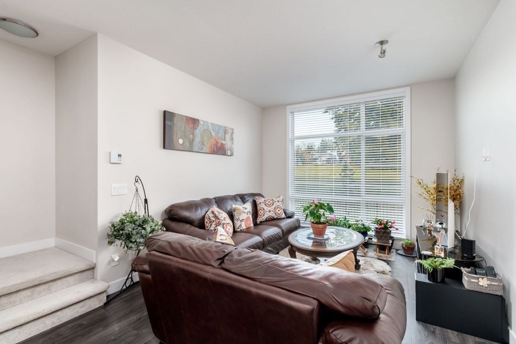 2228 162 St, #214