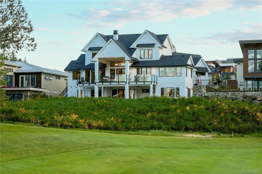 2018 Pebble Dr