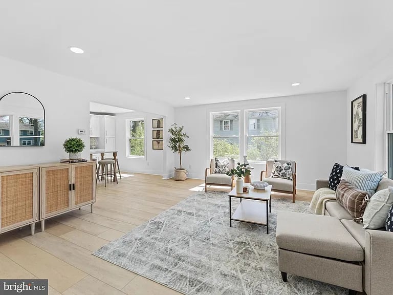 3 Overbrook Circle